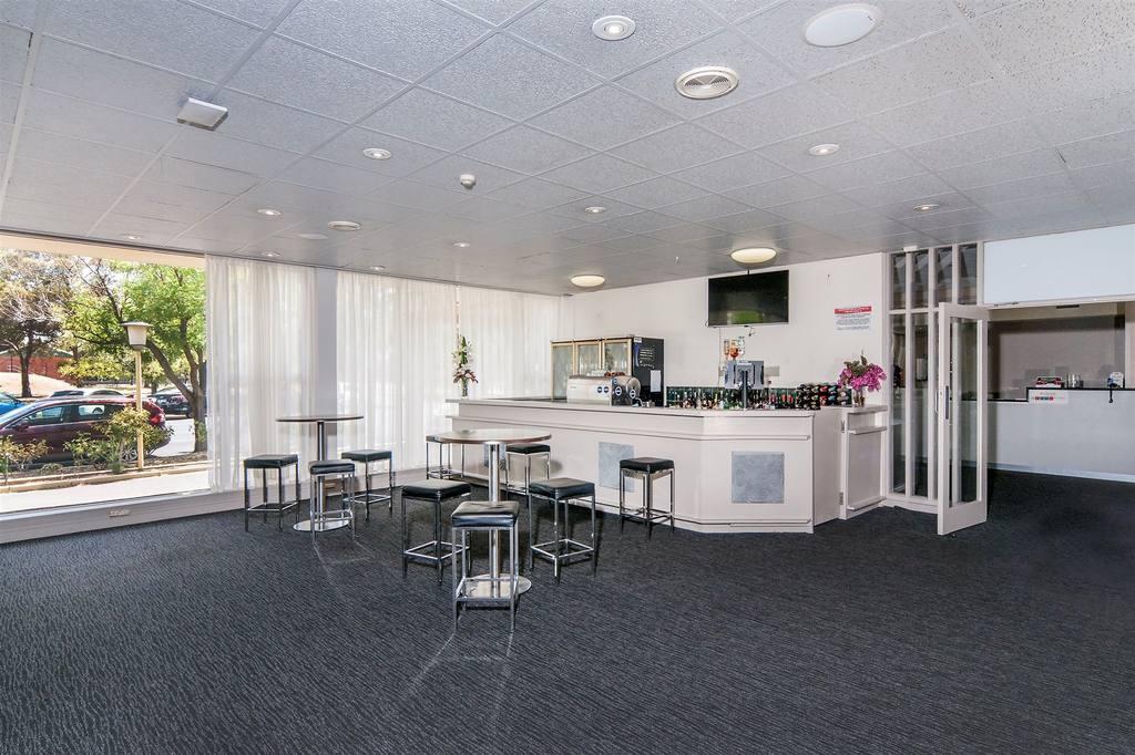 Comfort Inn Regal Park Adelaide Exterior photo