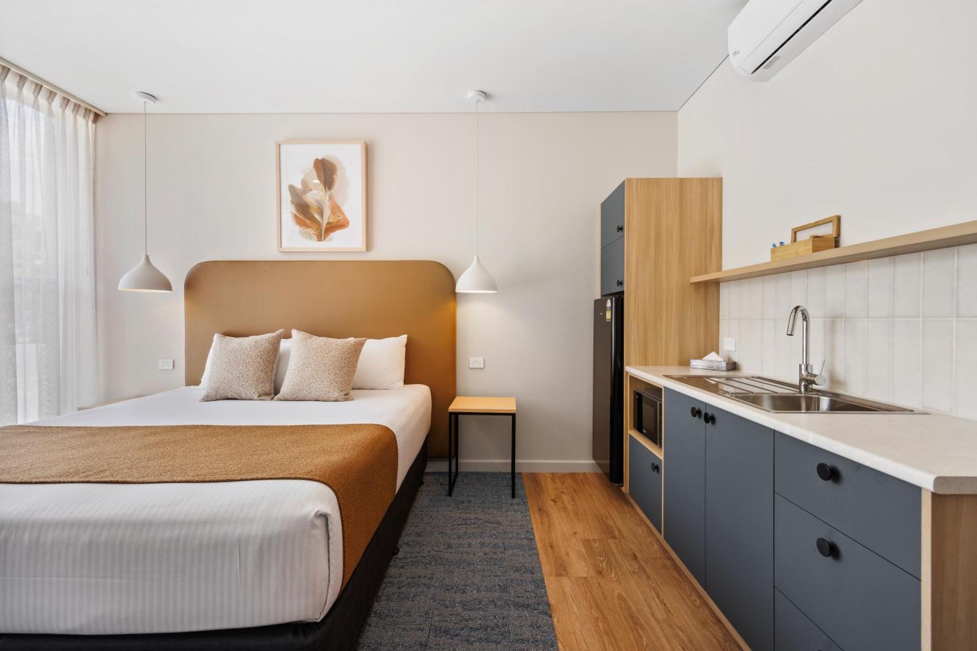 Comfort Inn Regal Park Adelaide Exterior photo