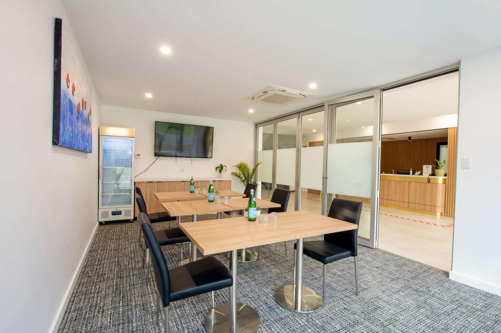 Comfort Inn Regal Park Adelaide Exterior photo