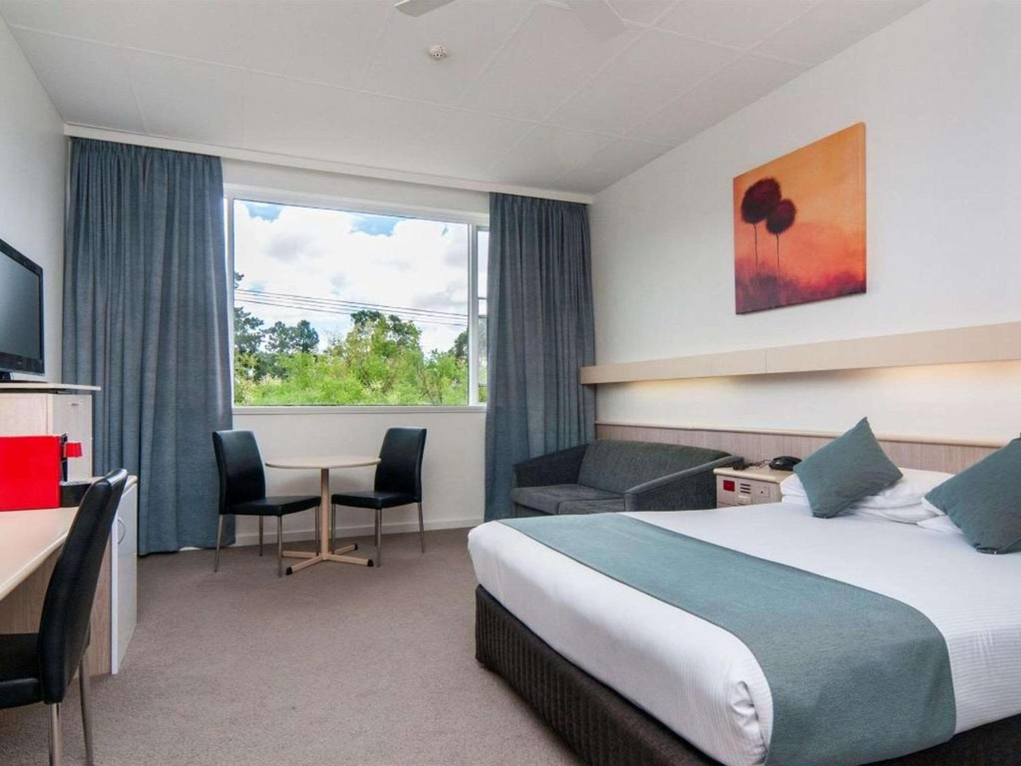 Comfort Inn Regal Park Adelaide Exterior photo