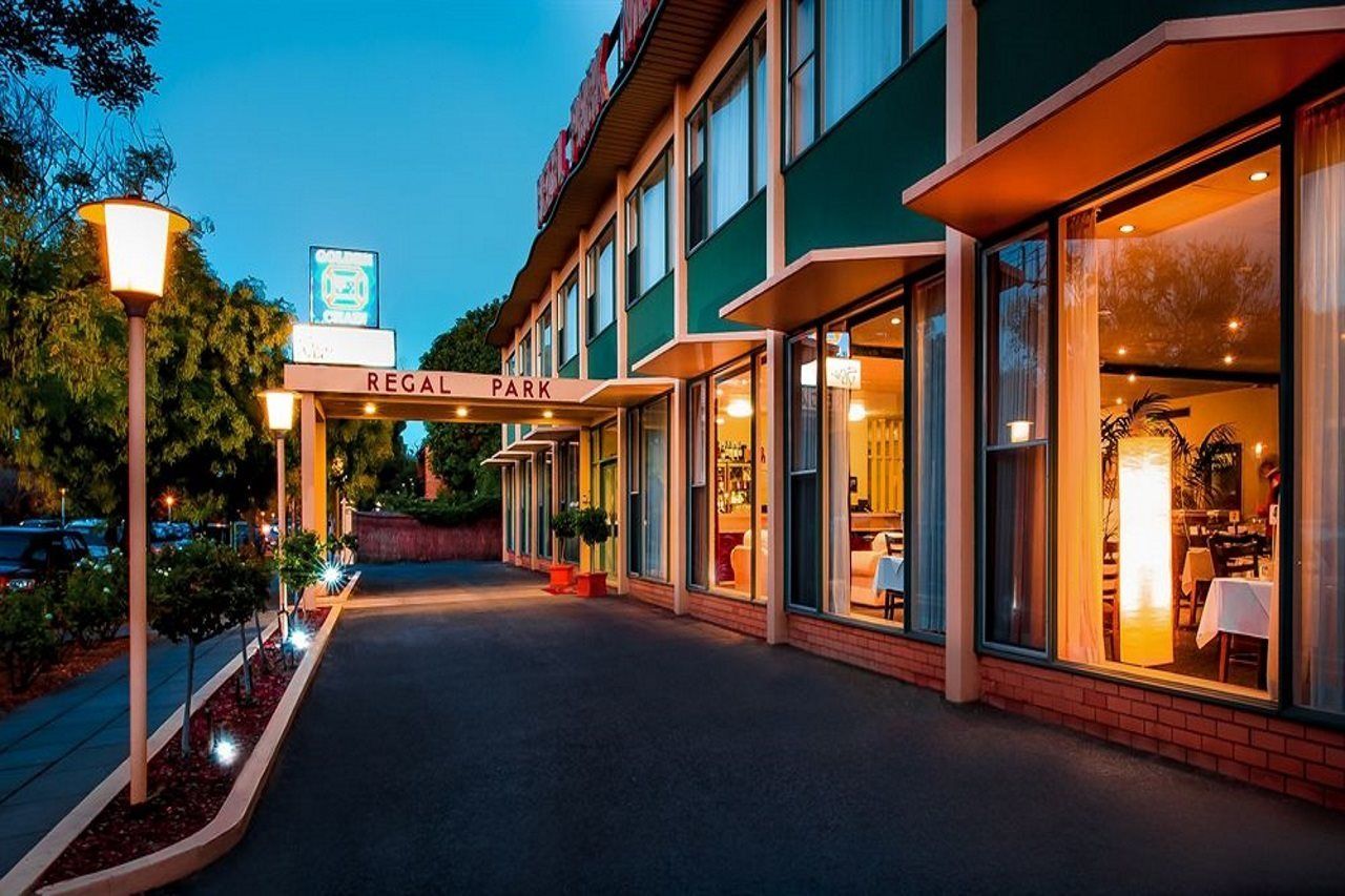 Comfort Inn Regal Park Adelaide Exterior photo