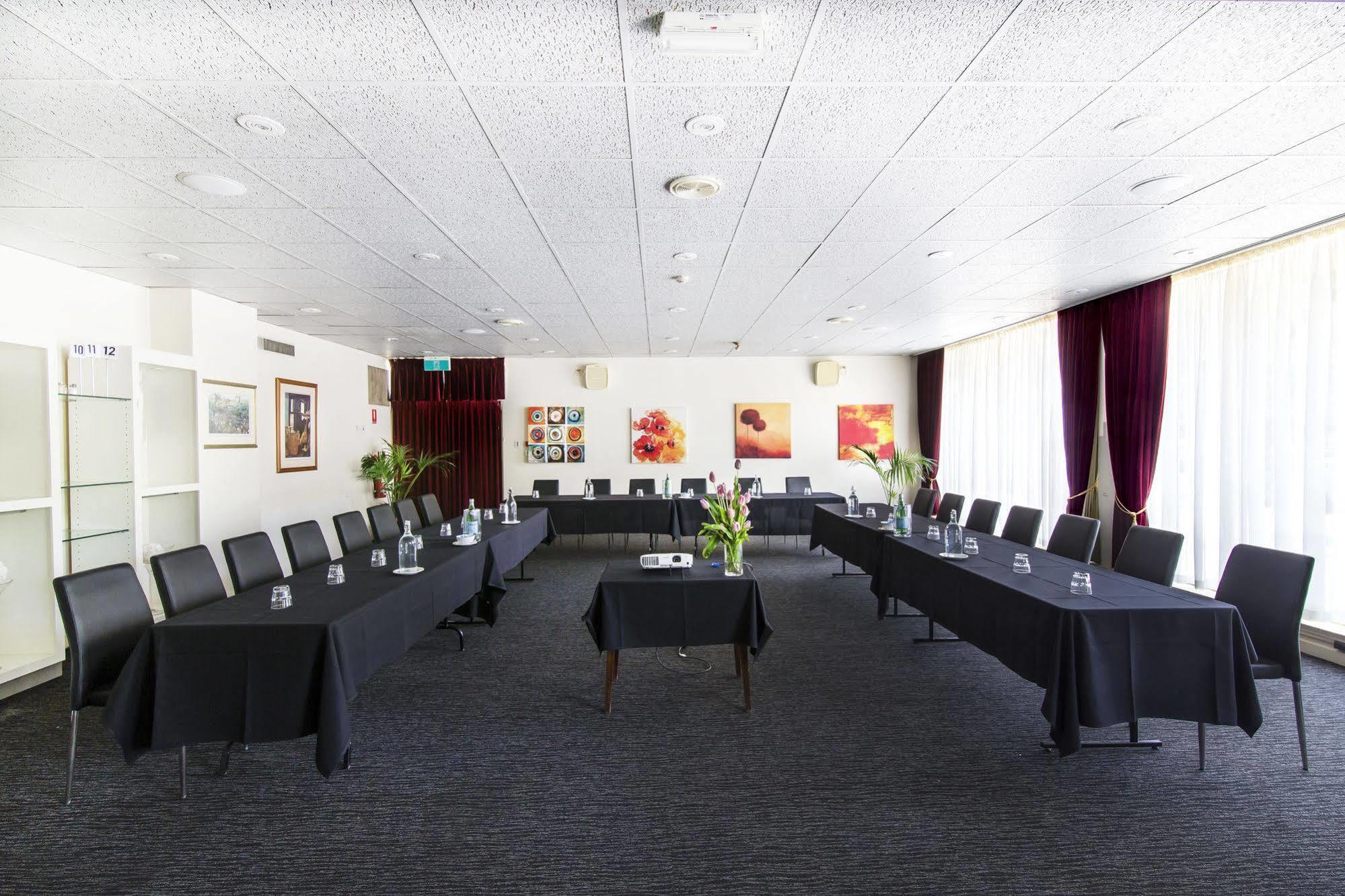 Comfort Inn Regal Park Adelaide Exterior photo